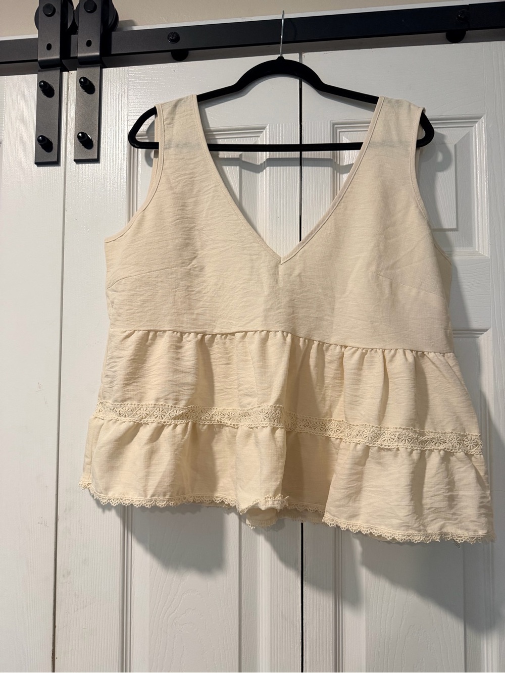 0XL Women's V-Neck Tiered Ruffle Tank Top - Cream